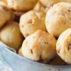 PÃO DE QUEIJO COM BACON