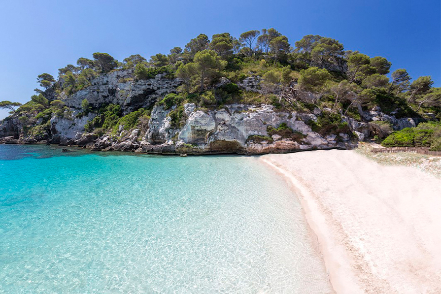 Conheça as melhores praias de Menorca