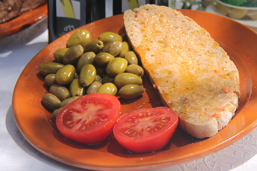 Delícias de Mallorca: conheça os pratos típicos da região!