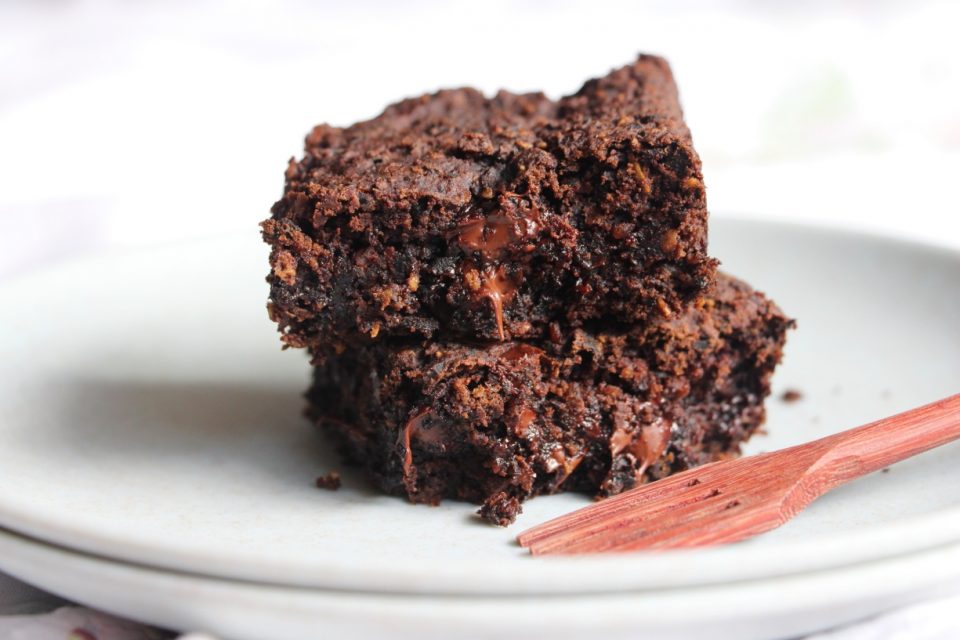 Bolo vegano: 6 receitas de chocolate, banana, brownie e mais