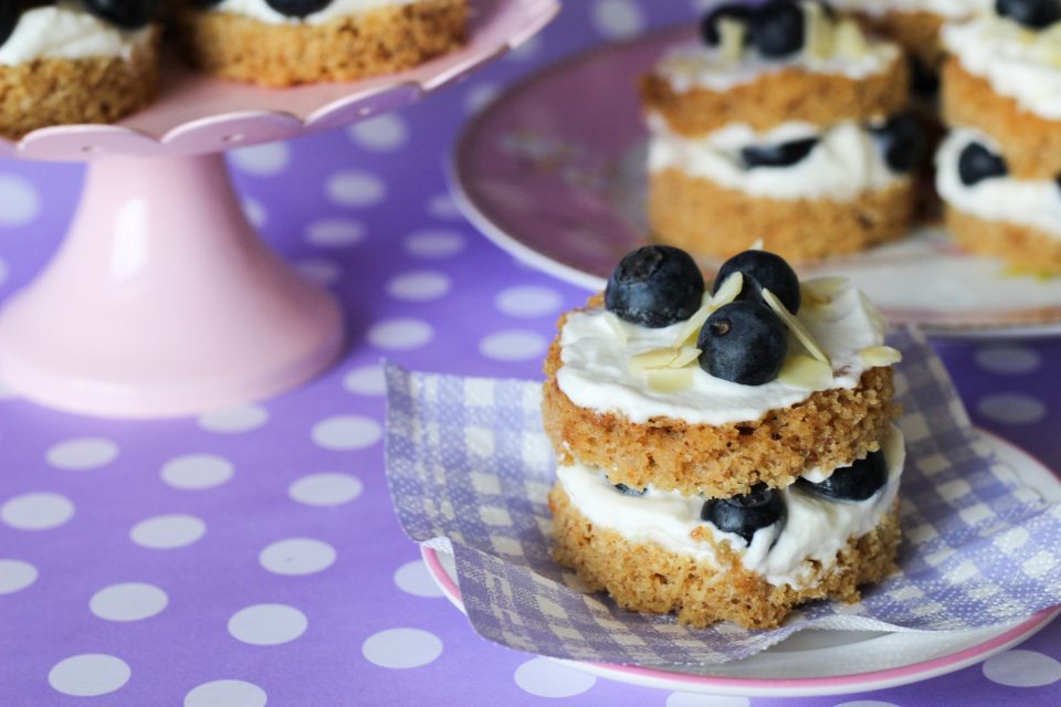 naked-cake-amendoa-blueberry-low-carb-ickfd