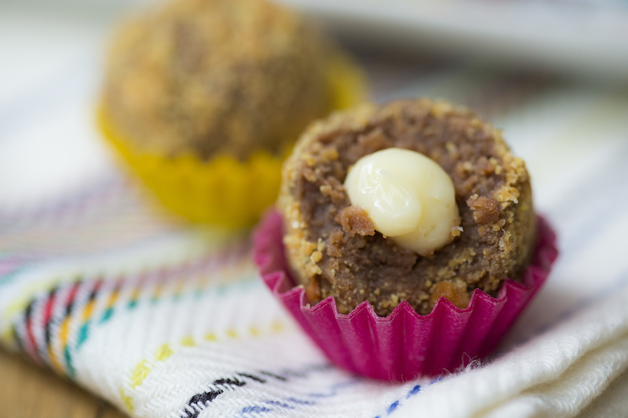 receita-como-fazer-brigadeiro-paçoca-festa-junina-leite-moça-cremoso-2