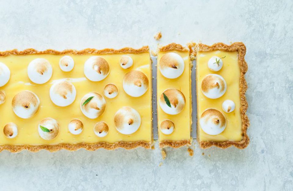 A Prova de que Qualquer Doce fica melhor com Merengue Suíço Tostadinho