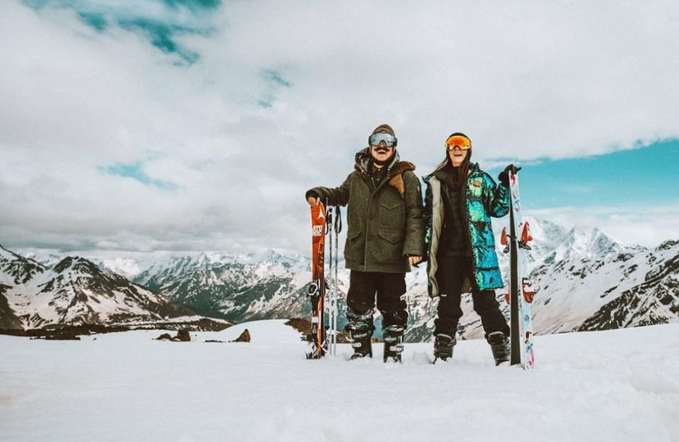 Monte Elbrus: Muita Neve na Montanha mais Alta da Europa | Rússia