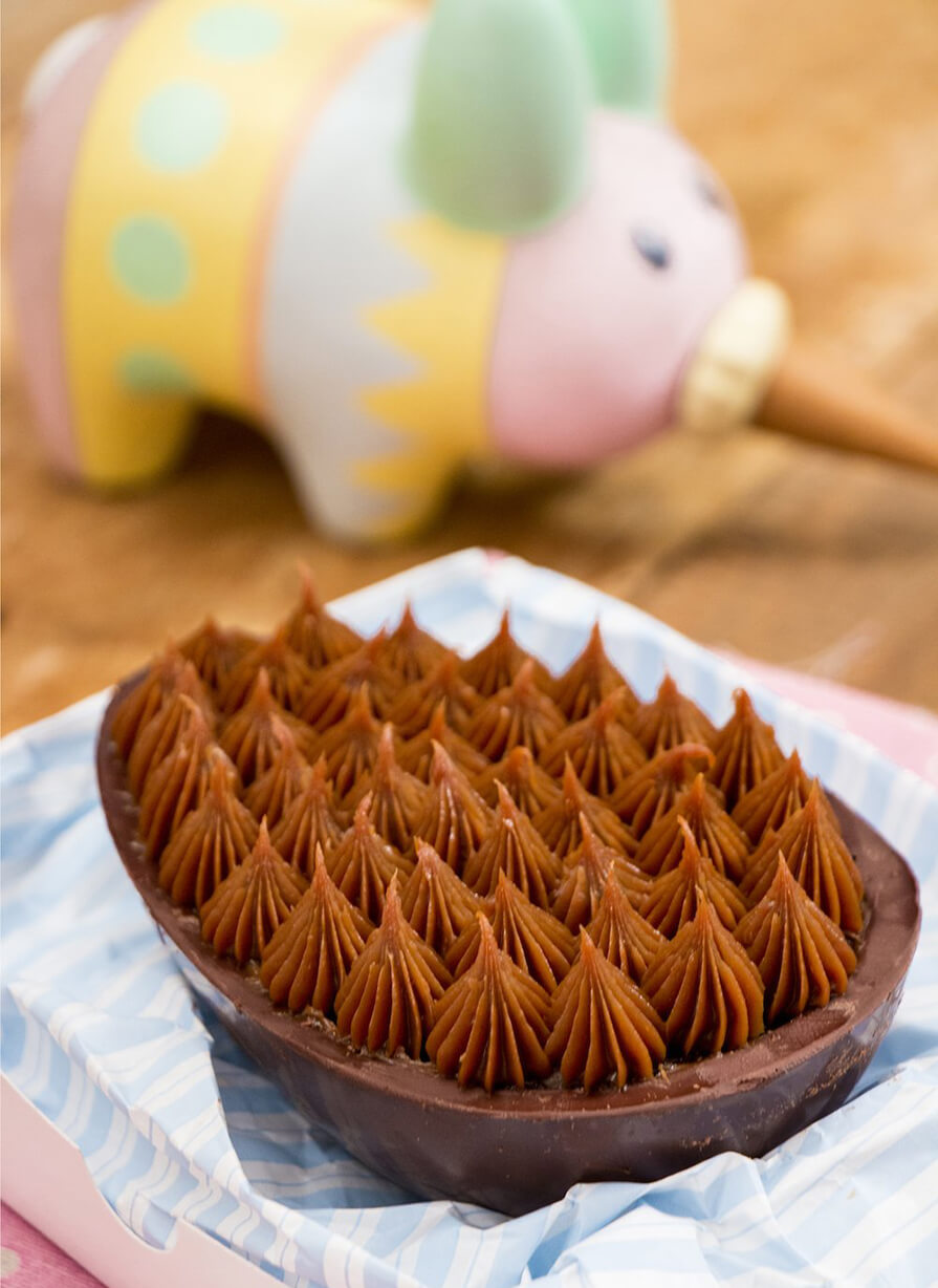 Ovo de colher de brigadeiro