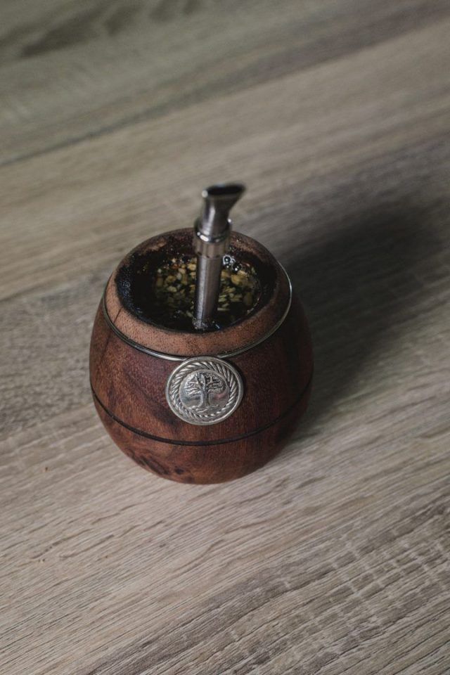 7 chás que dão energia para substituir o café