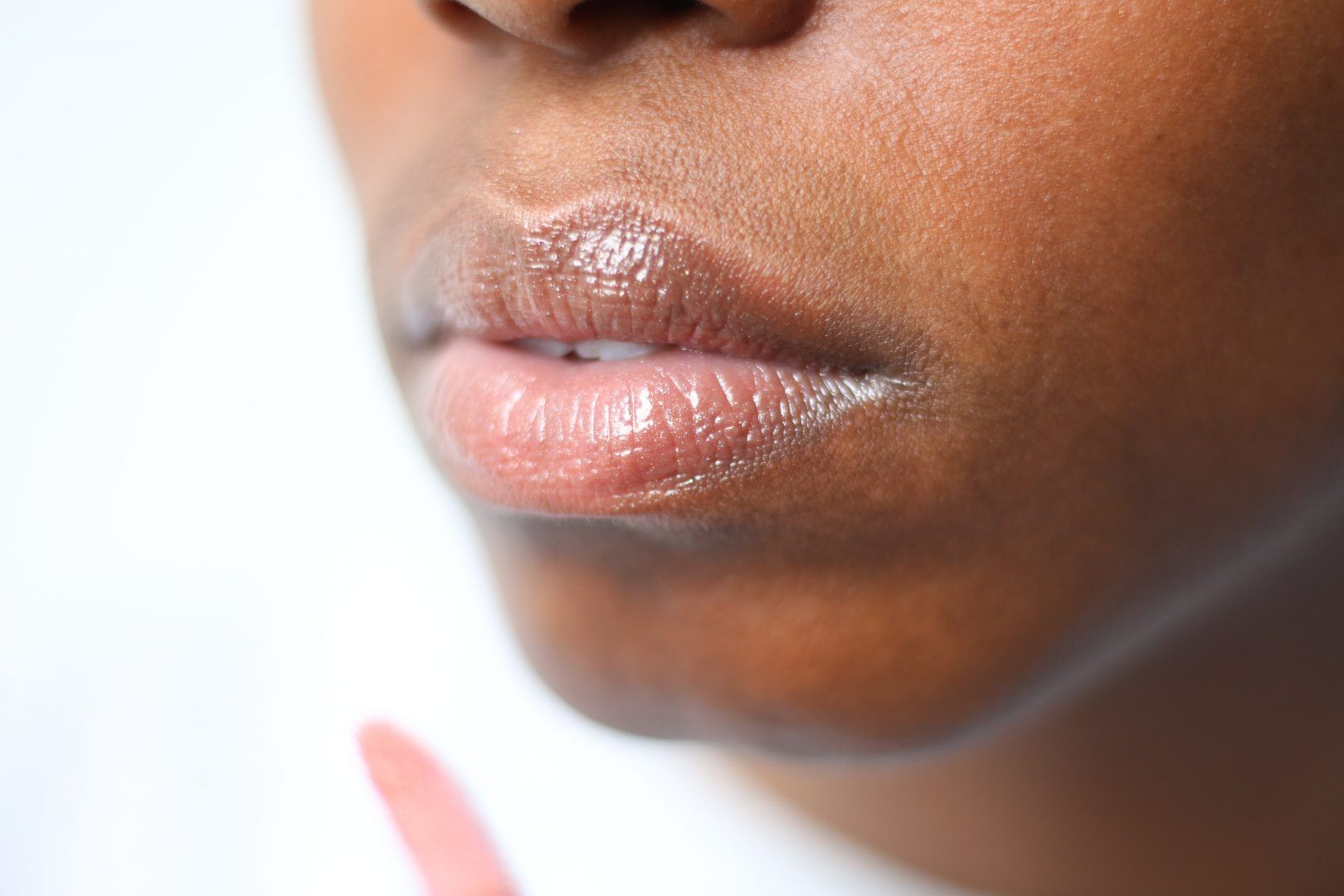Aquaphor labial Eucerin: o segredo contra lábios ressecados