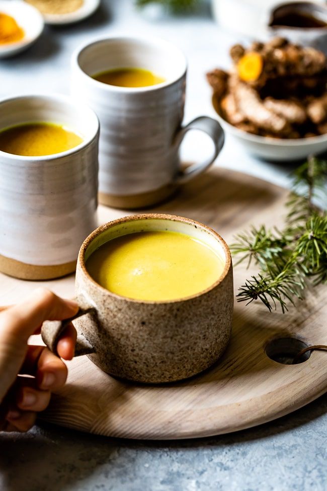 Golden Milk ou Leite Dourado: faz bem ou é mais uma moda alimentar?