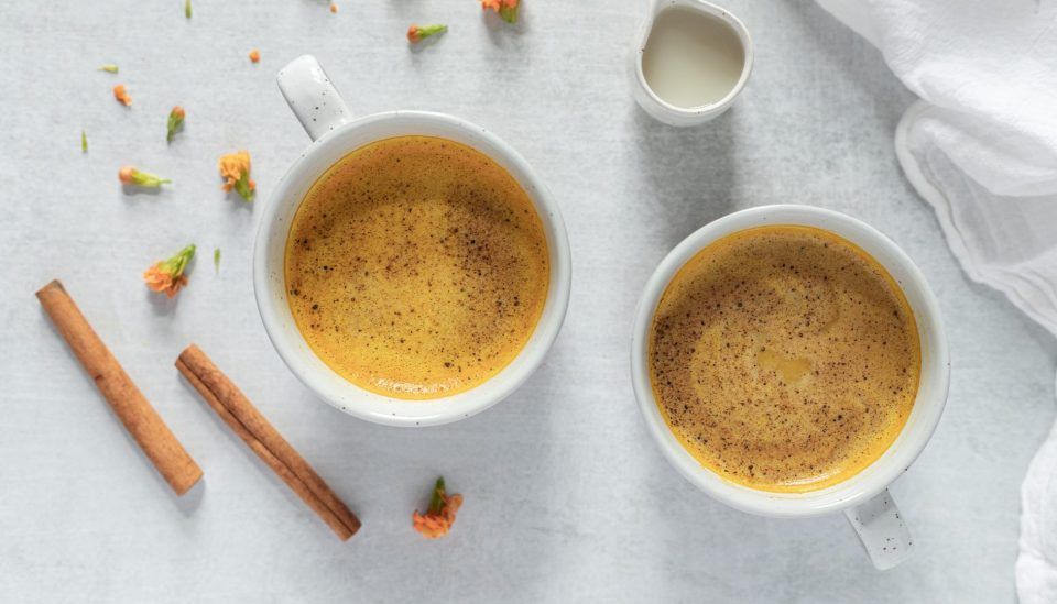 Golden Milk ou Leite Dourado: faz bem ou é mais uma moda alimentar?