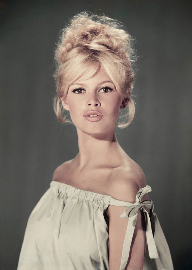 Brigitte Bardot: sexy e confortável ao mesmo tempo é possível e inspirador