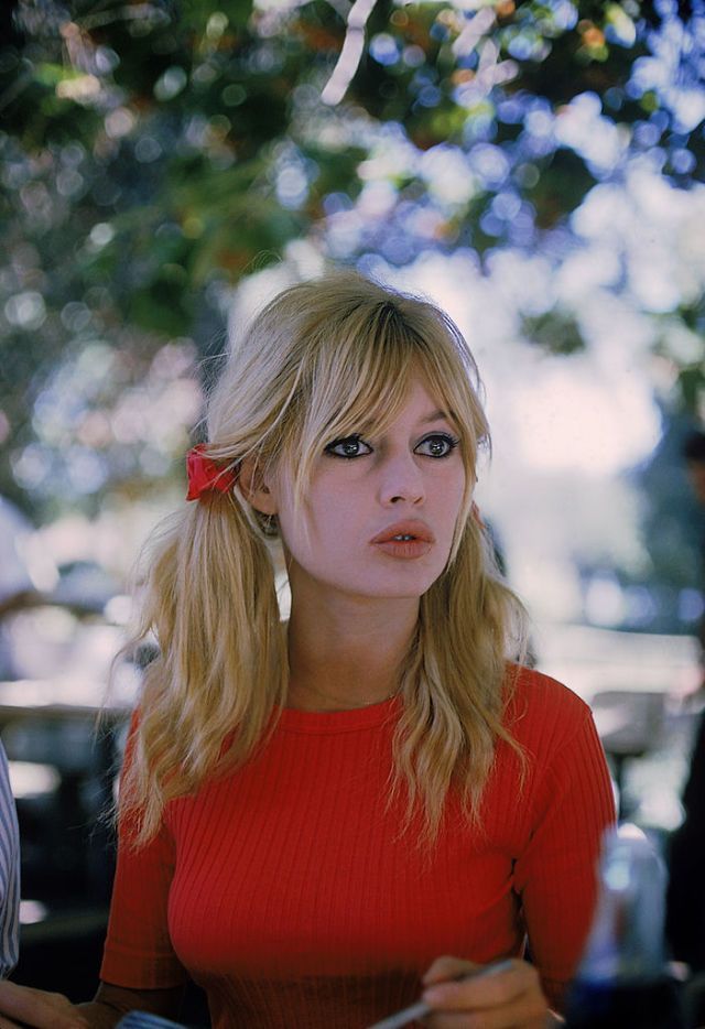 Brigitte Bardot: sexy e confortável ao mesmo tempo é possível e inspirador