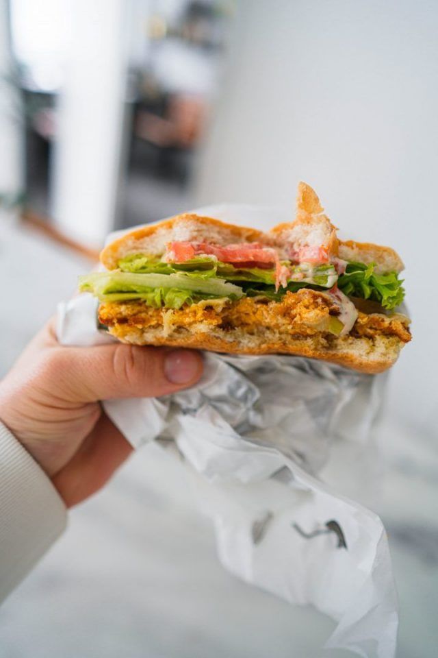 Hambúrguer vegetariano e vegano: os 5 melhores deliveries para pedir em SP
