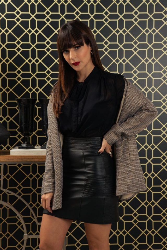 COMO COMBINAR  BLUSAS COM LAÇO  em vários estilos
