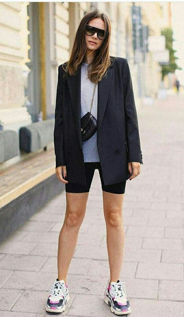 Looks com bermuda ciclista para inspirar e seguir a trend!